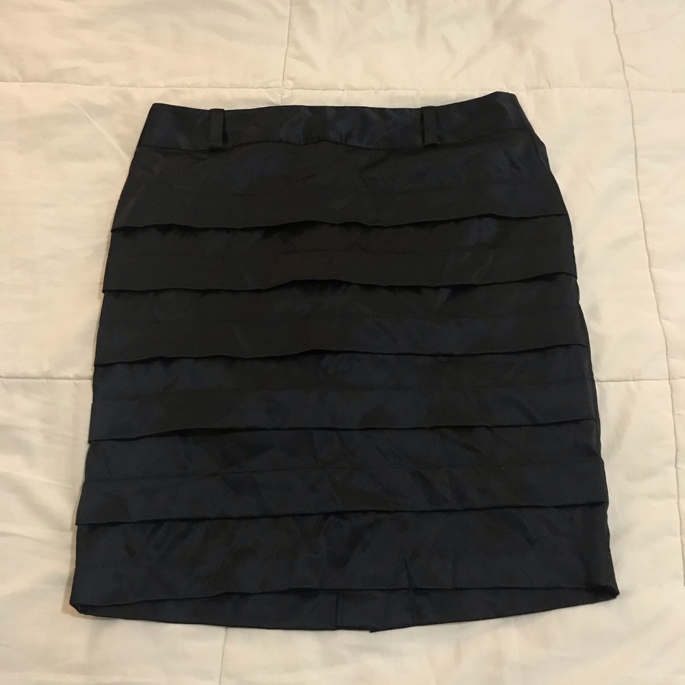 Junior’s Silky Pencil Skirt